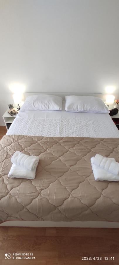 Appartement Apartman Sandra à Split Extérieur photo